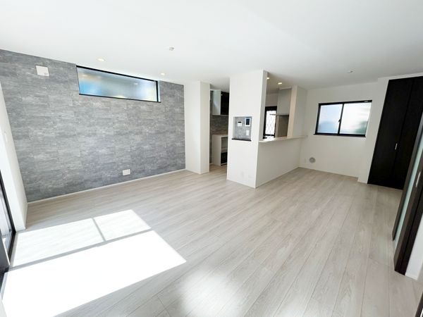 所沢市小手指元町3丁目 新築戸建 リビング