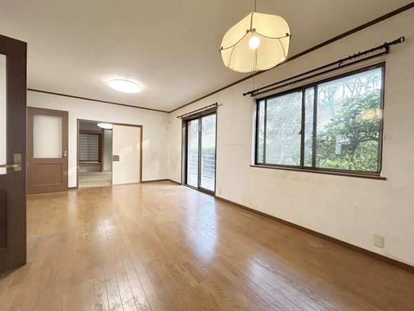 所沢市松が丘2丁目 戸建 リビング 所沢市松が丘2丁目 戸建 リビング