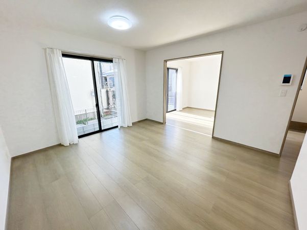 所沢市西狭山ヶ丘1丁目 新築戸建 リビング