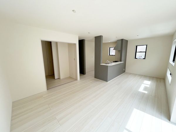 所沢市上新井1丁目 新築6号棟 リビング