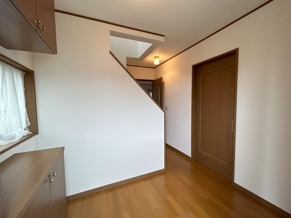 所沢市北秋津 戸建 玄関