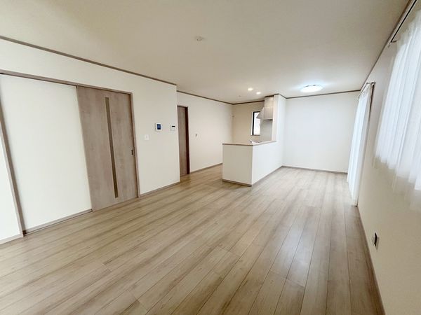 狭山市富士見2丁目 新築2号棟 リビング 狭山市富士見2丁目 新築2号棟 リビング
