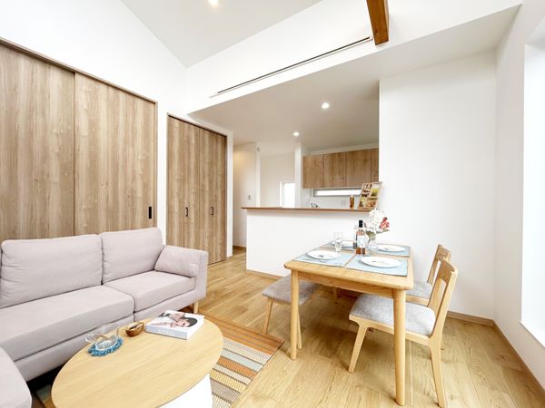 所沢市東新井町 新築戸建 リビング 所沢市東新井町 新築戸建 リビング