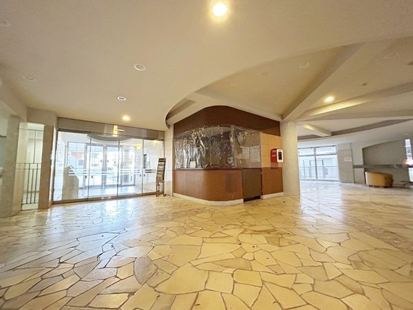 ゼファー所沢ペップスパーク ロビー ロビー