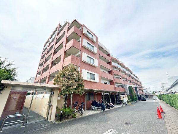ユアコート狭山ヶ丘コンフィア 外観