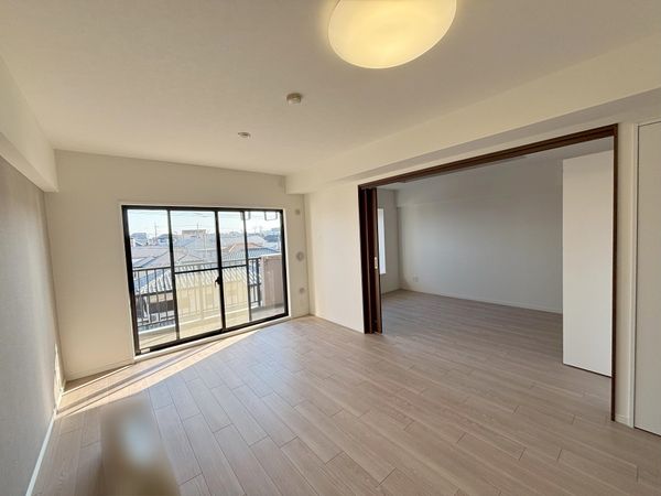 ライオンズガーデン狭山祇園 リビング