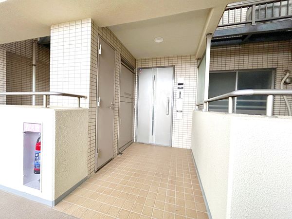 リーデンススクエア所沢けやき台 玄関 リーデンススクエア所沢けやき台 玄関