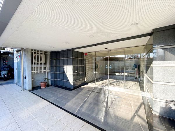 レーベンハイム小手指さくら通り エントランス レーベンハイム小手指さくら通り エントランス