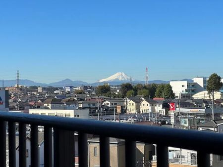 サーパス新所沢けやき台 バルコニーから富士山を望む