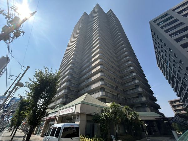 フォーラスタワー所沢 外観