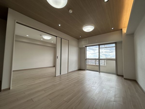 スカイマンション A棟 リビング