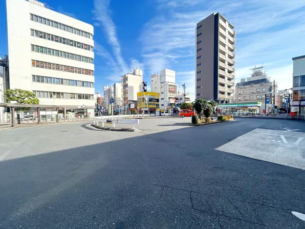 物件周辺写真（新所沢駅東口　ロータリー）