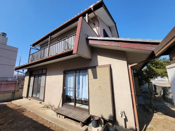 敷地内は南面からの日当たり良好です