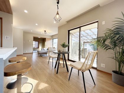 入間市東町7丁目 戸建 リビング