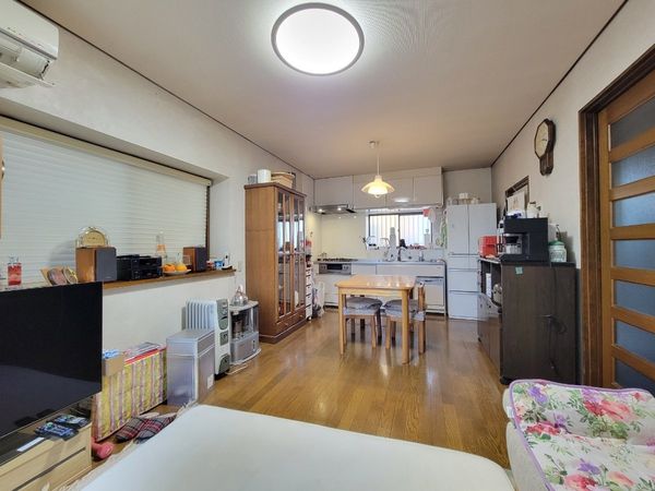 入間市久保稲荷4丁目 戸建 リビング 入間市久保稲荷4丁目 戸建 リビング