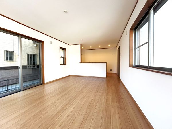 入間市宮前町 戸建 リビング