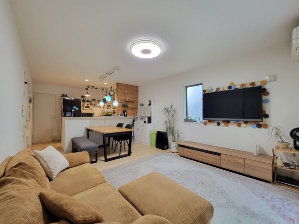 入間市小谷田 戸建 リビング