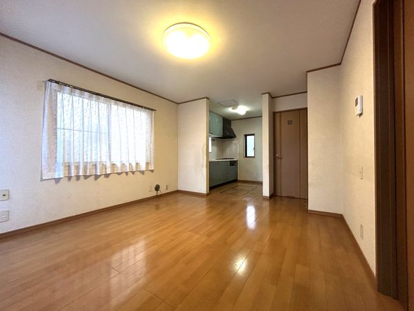 入間市東町4丁目 戸建 リビング 入間市東町4丁目 戸建 リビング