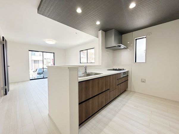 入間市高倉1丁目 新築戸建 3号棟 リビング 入間市高倉1丁目 新築戸建 3号棟 リビング