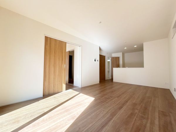 入間市小谷田1丁目 新築戸建 リビング