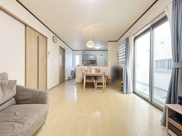 入間市久保稲荷5丁目 戸建 リビング