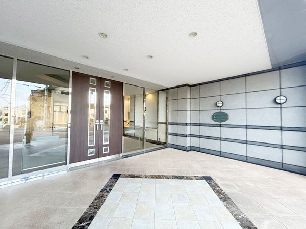 レーベンハイム武蔵藤沢シンフォニアの杜 エントランス レーベンハイム武蔵藤沢シンフォニアの杜 エントランス