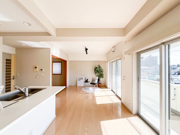 アクエス武蔵藤沢 リビング アクエス武蔵藤沢 リビング