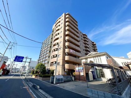 モナーク飯能 外観