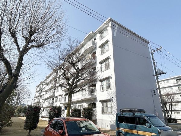 西武狭山グリーンヒル 7号棟 外観