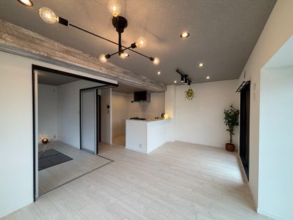 朝日パリオ入間市 リビング