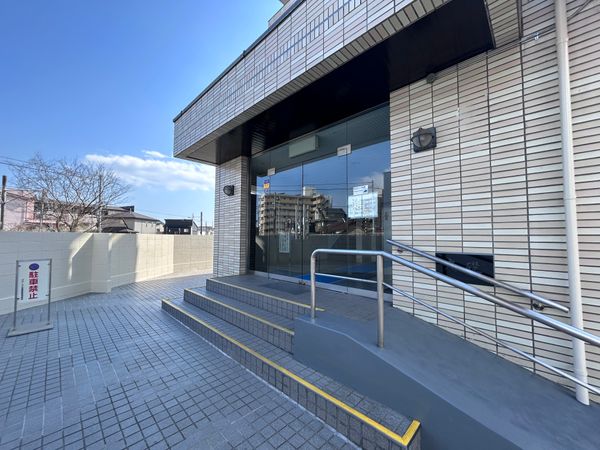 グローリア初穂飯能 エントランス グローリア初穂飯能 エントランス