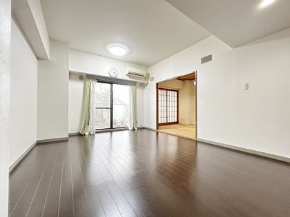 クレール武蔵藤沢 リビング