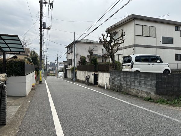 東久留米市氷川台1丁目 土地 前面道路含む外観