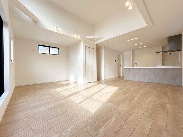 西東京市谷戸町3丁目 新築戸建1号棟 リビング