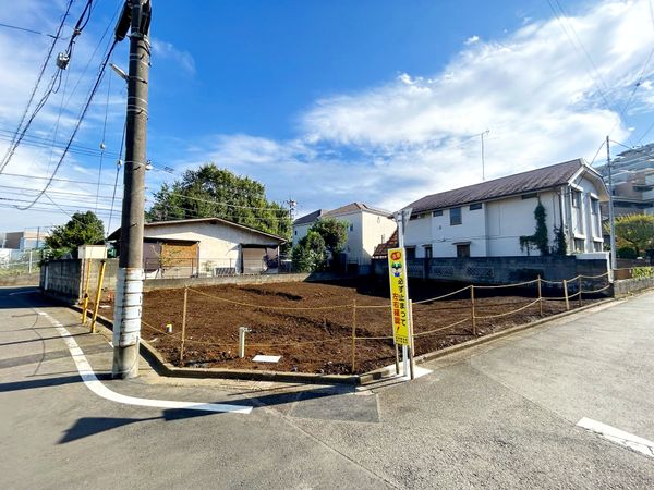 東久留米市南沢4丁目  B号棟 前面道路含む外観 前面道路含む外観