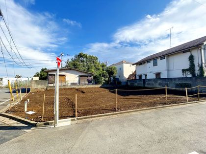 東久留米市南沢4丁目 新築戸建 A号棟 前面道路含む外観