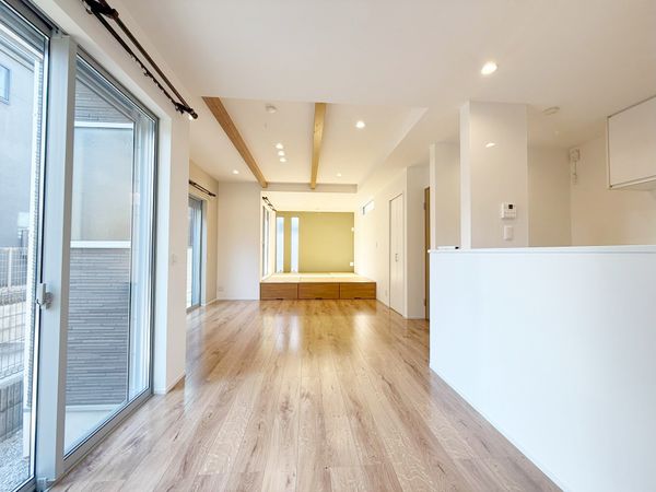 東久留米市八幡町2丁目 戸建 リビング リビング