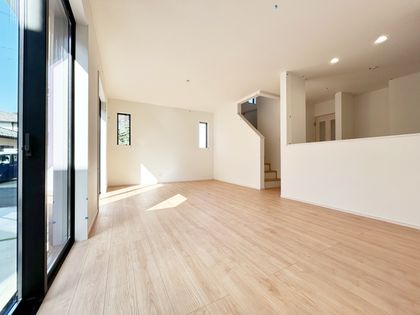 東久留米市南沢4丁目 新築戸建A号棟 リビング