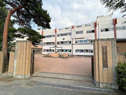 新座市あたご3丁目 戸建 新座市立新座中学校(約3000m) 新座市立新座中学校(約3000m)