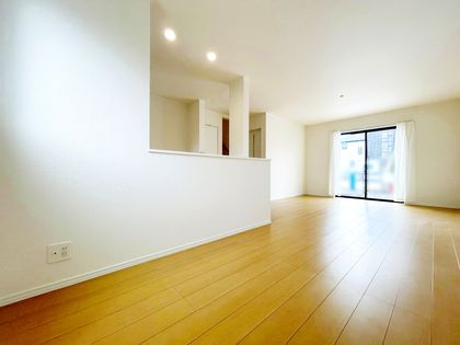 東久留米市南沢4丁目 新築戸建E号棟 リビング