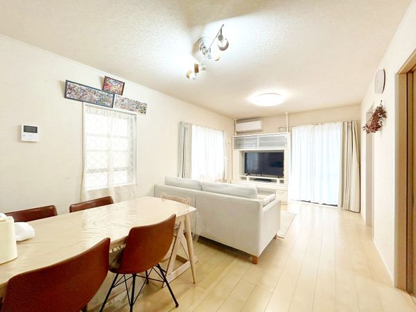 東久留米市幸町4丁目 戸建 リビング