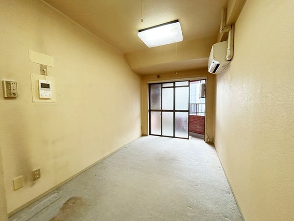 ドルメンひばりが丘 室内