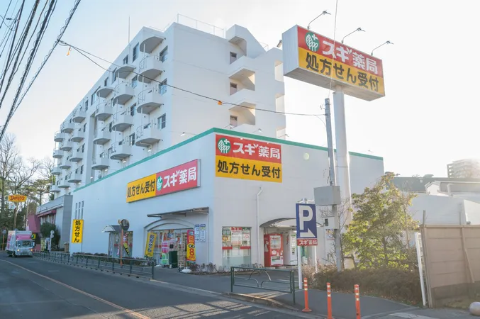 徒歩7分。