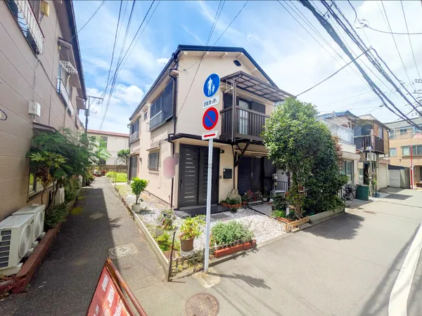 都営三田線 板橋本町駅 徒歩12分都営三田線 本蓮沼駅 徒歩12分東武東上線 ときわ台駅 徒歩13分2路線3駅利用可能