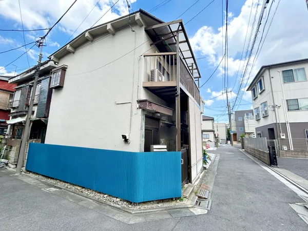 建築条件無し売地につき、お好きなハウスメーカーで建築可能でございます。