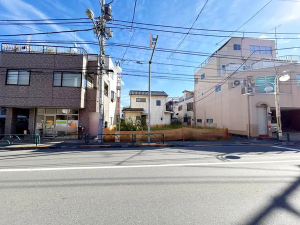 内覧予約や資料請求など、気軽にご連絡ください。