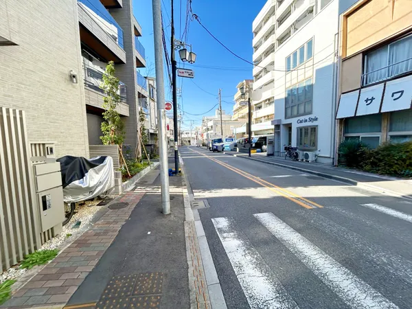 内覧予約や資料請求など、気軽にご連絡ください。