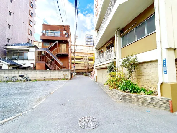 【周辺環境】・リコス清水町店 約150m（徒歩2分）・セブンイレブン板橋清水町店 約110m（徒歩2分）・板橋区立志村第三小学校 約410m（徒歩6分）