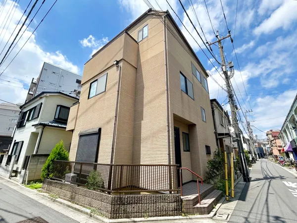 内覧予約や資料請求など、気軽にご連絡ください。