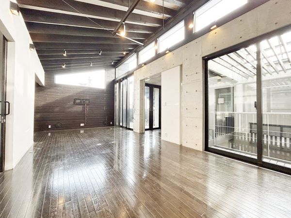 板橋区常盤台2丁目戸建 リビング